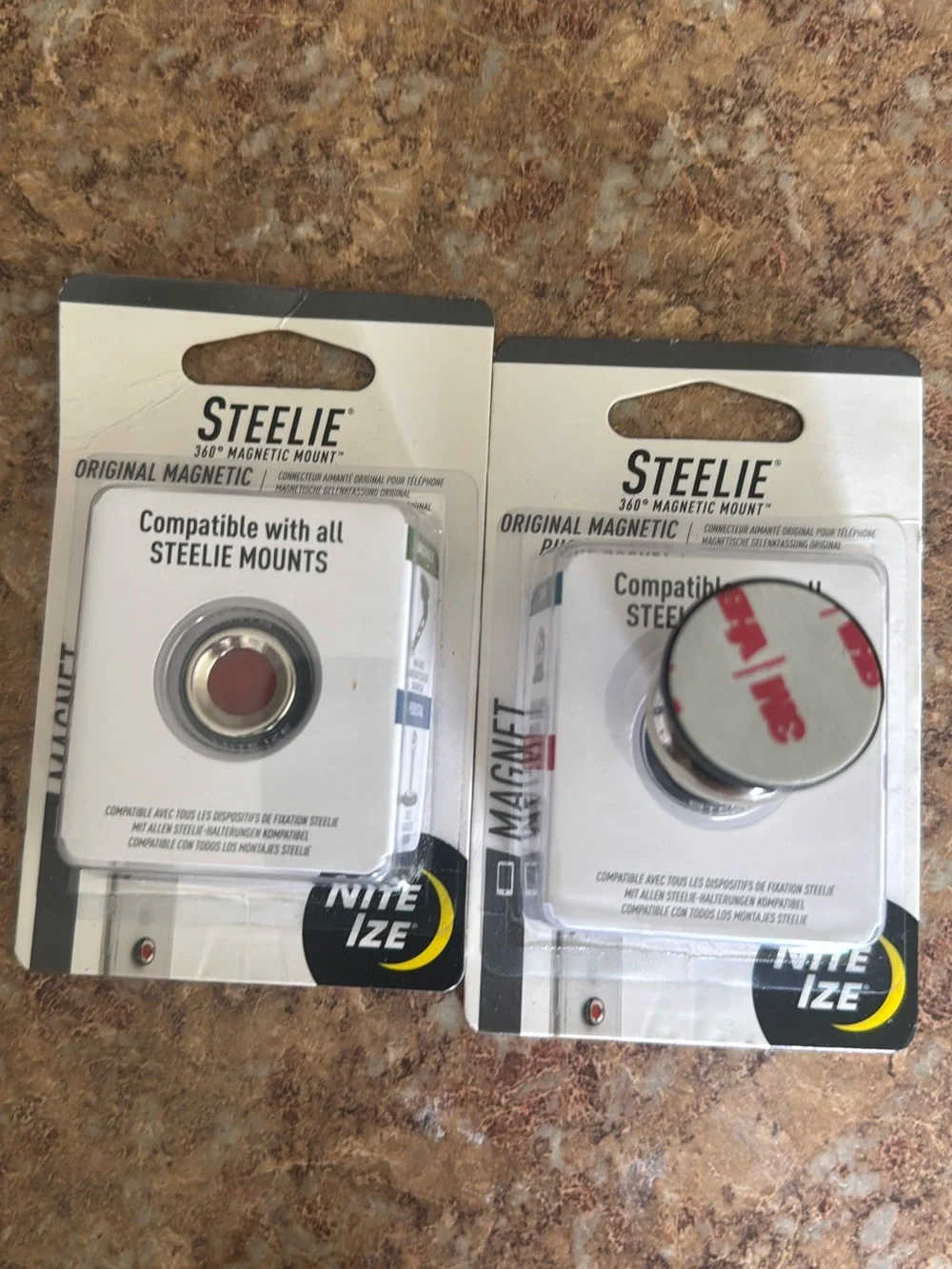 Steelie Magnetic Mount Phone Socket - Black/Silver